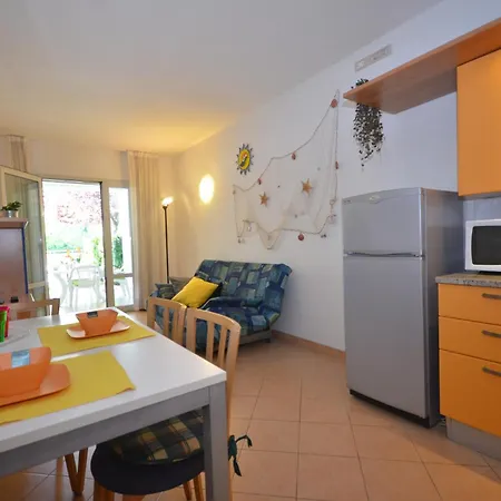 Lägenhet Residenza Le Acacie