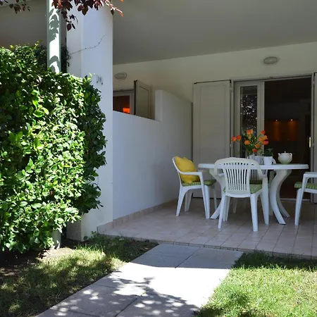 Residenza Le Acacie Lägenhet *
