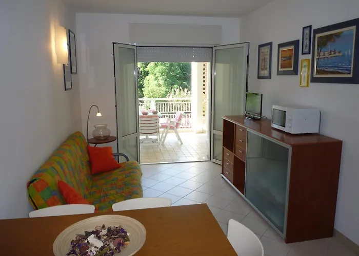 Residenza Le Acacie Lägenhet